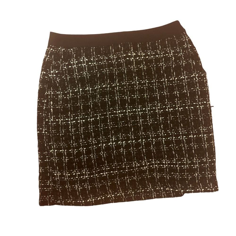 Joe Fresh – Black tweed skirt  with sparkle – Size 12